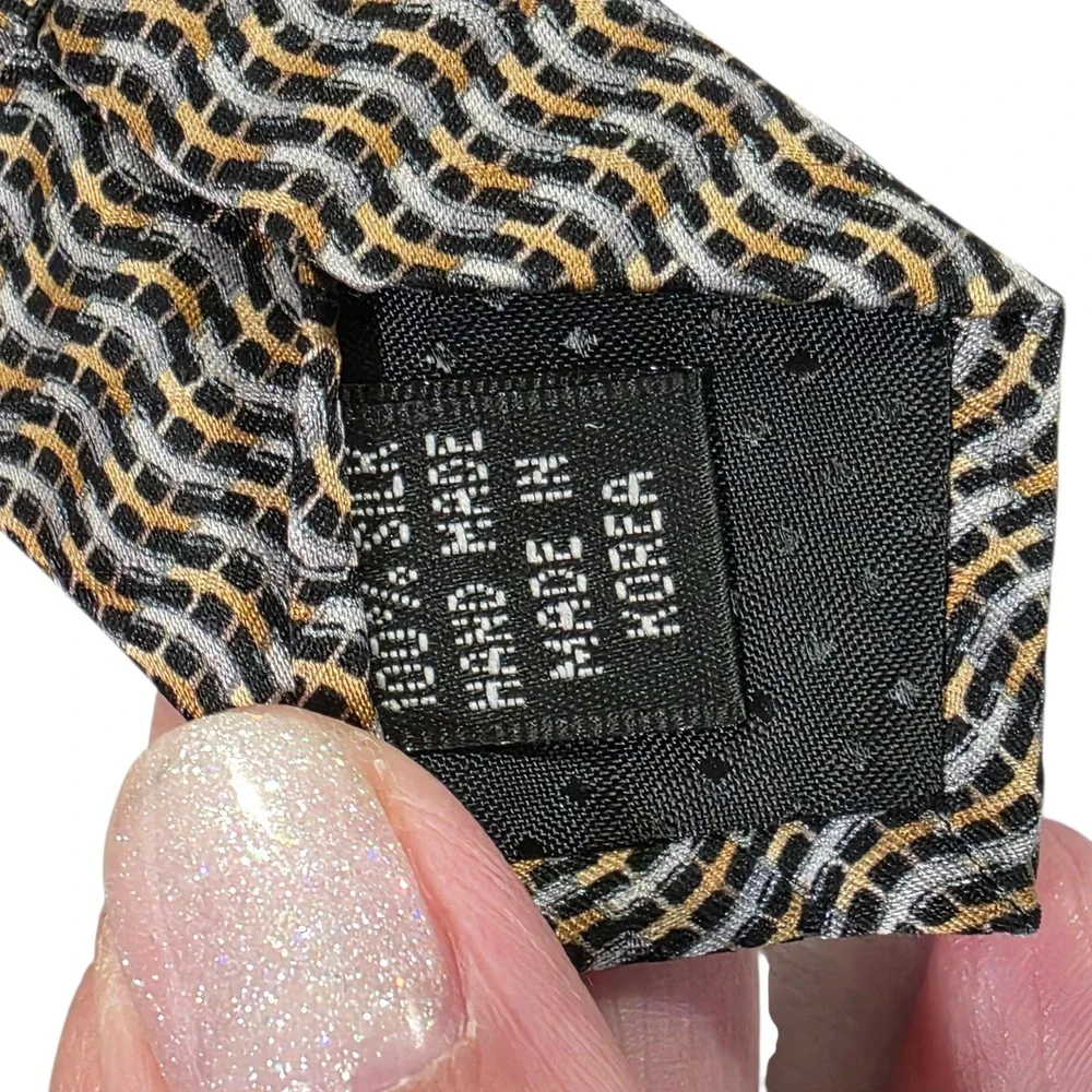 Dino Bassi Mens Necktie Black Gray Tan Silk Woven Swirls Classic Business‎ Suit